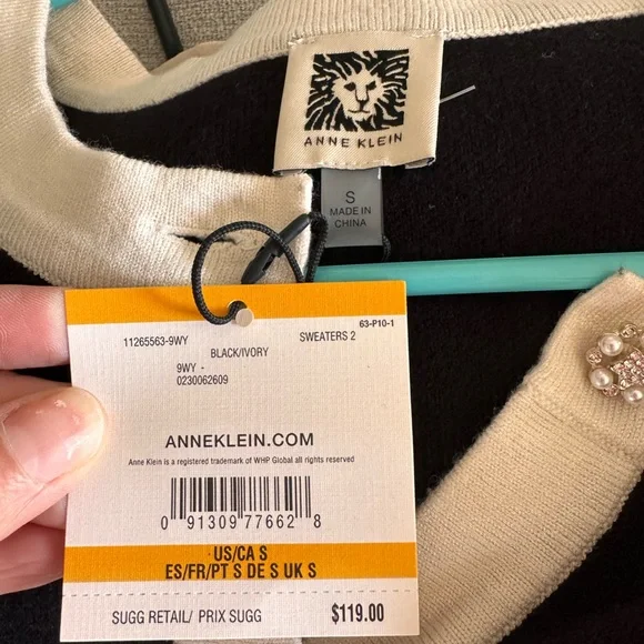 NWT Anne Klein Black & White Bow Accent Cardigan - Picture 2 of 8